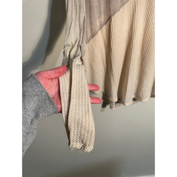 We The Free Cream Burnout Thermal Slouchy Top Size Small - Picture 4 of 9